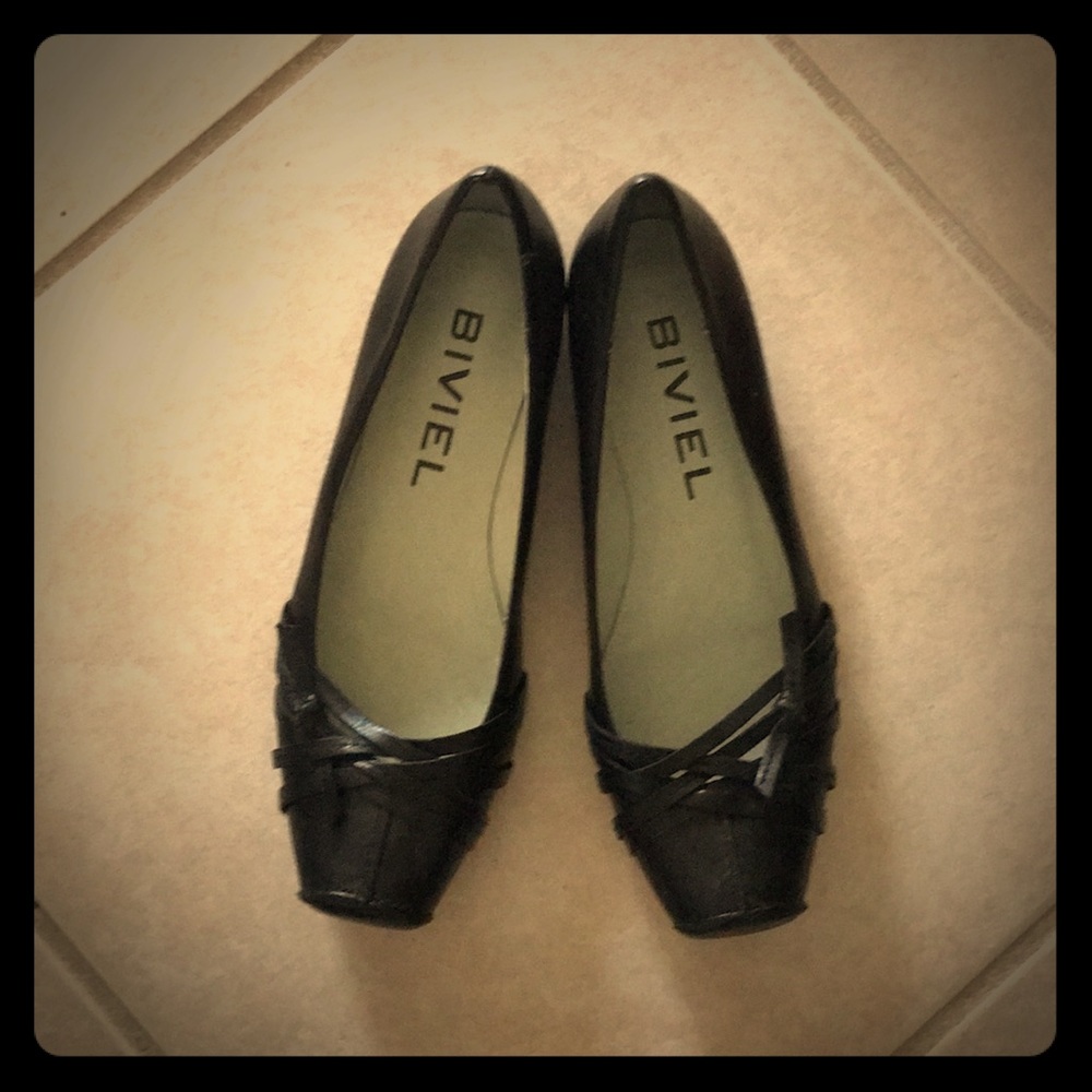 Ballerina leather flats